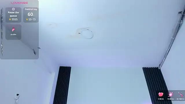 Freechat Chiqui_milk_ on StripChat