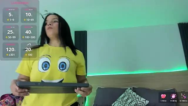 Freechat Chiqui_milk_ on StripChat