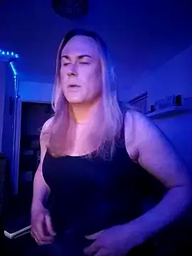 Connie_Pepper on StripChat