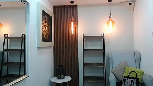 Coral_Lise on StripChat