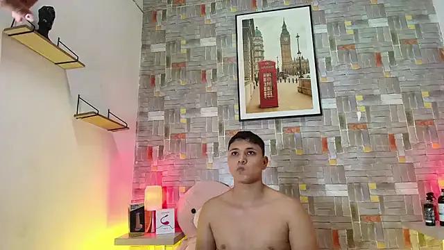 Freechat couple_lovelyds on StripChat