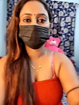 Freechat Cute-lusi on StripChat