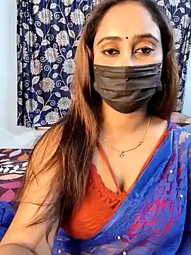 Freechat Cute-lusi on StripChat