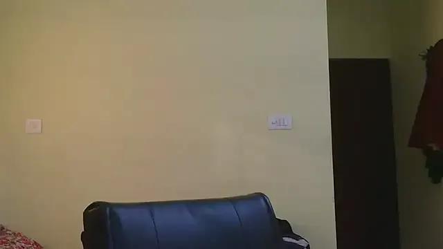 Private Cute-Simmi69 on StripChat