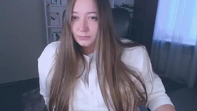 DefiantAngel_ on StripChat