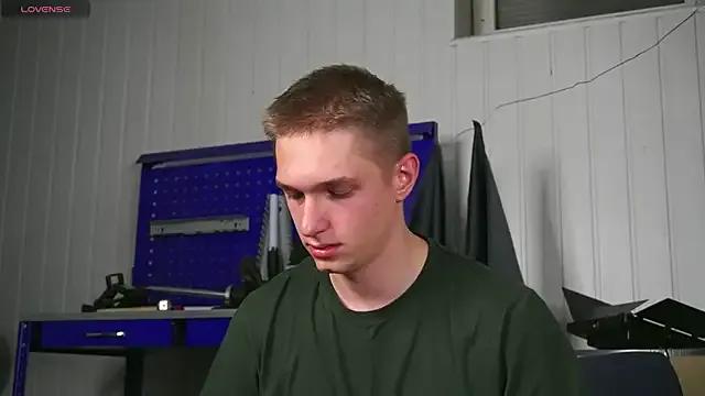 StripChat dustyn_fox is Freechat dustyn_fox — Teasing teeth and tongue play