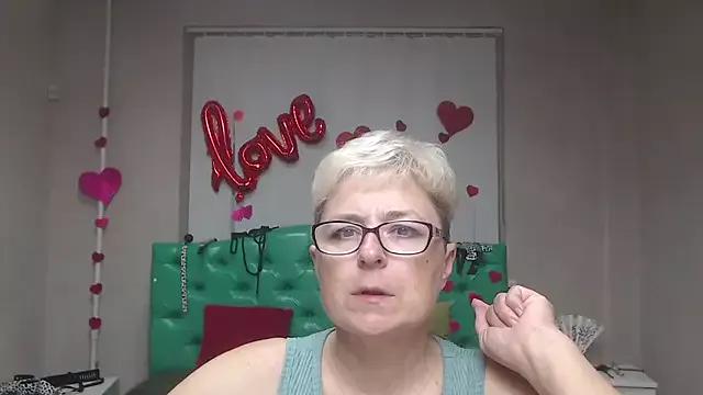 Freechat EmiliaGree on StripChat