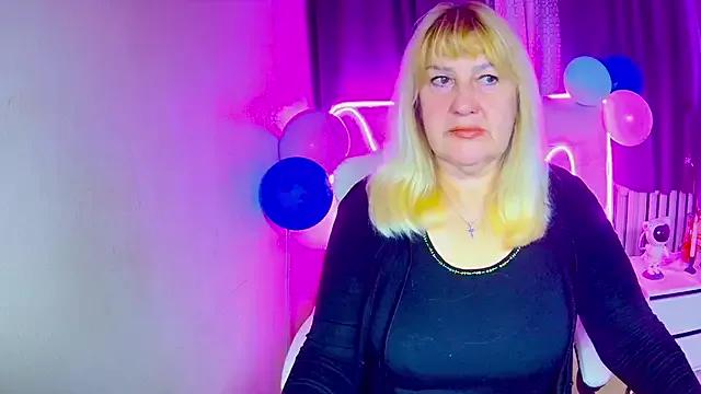 Freechat EmmaEllison on StripChat