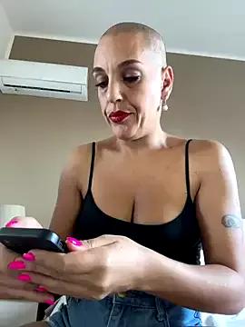 Freechat emprexkala on StripChat