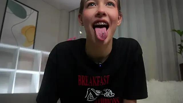 Freechat EviaRabasca on StripChat