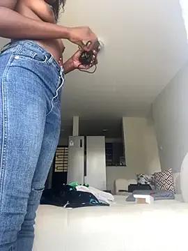 Freechat Fanclubbbbb on StripChat