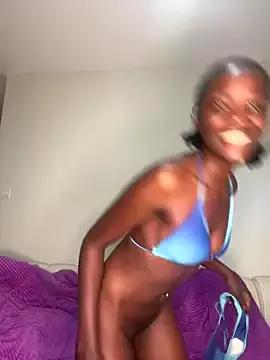 Freechat Fanclubbbbb on StripChat