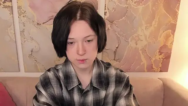 Freechat fiamoory on StripChat