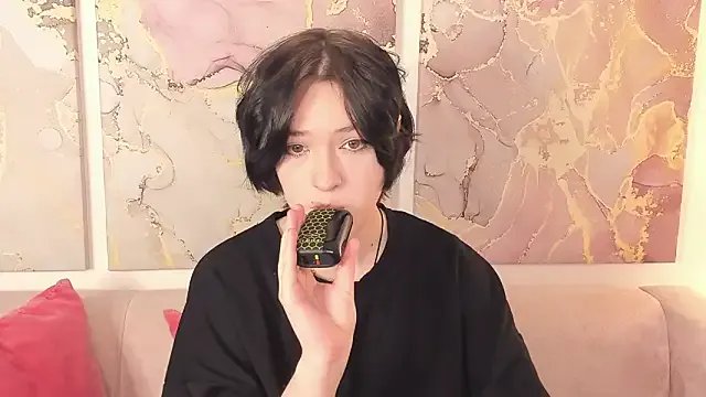 Freechat fiamoory on StripChat