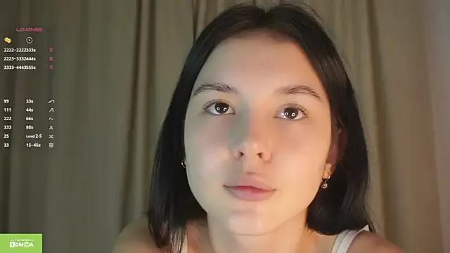 FluffKitty on StripChat 