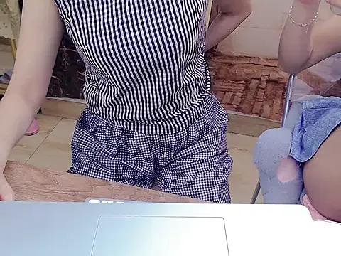 Freechat Funnygirl_9x on StripChat