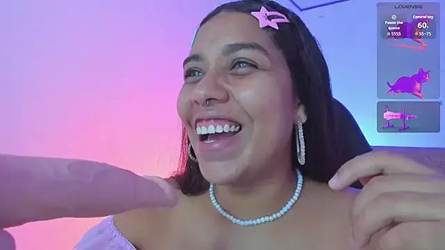 StripChat giselle_upp is Freechat giselle_upp — deep throat messy