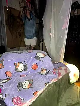 giuli_zerozero — masturbate hard :)))