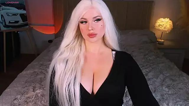 GoddessGlow on StripChat