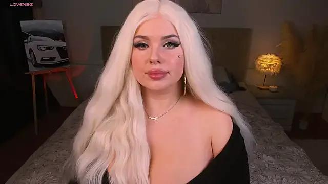 StripChat GoddessGlow is Freechat GoddessGlow — put on stockings