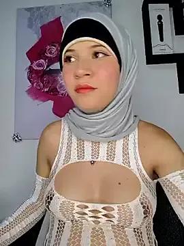 Freechat hanaa_18 on StripChat