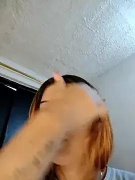 Freechat hanaa_18 on StripChat