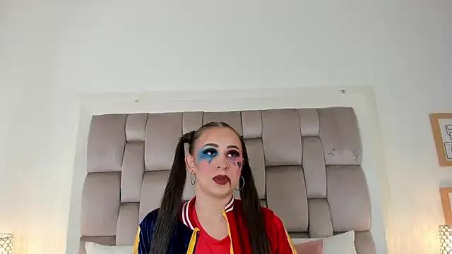 Freechat HarleyQueen666 on StripChat