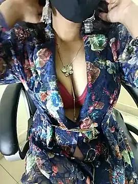 Group Hey_Jully on StripChat