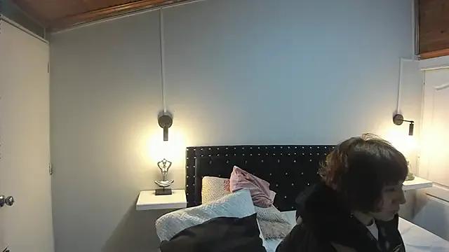 hey_noraly on StripChat