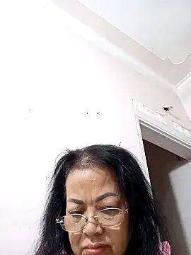 Freechat Hotestlove on StripChat