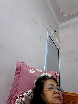 Freechat Hotestlove on StripChat