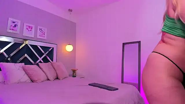 Freechat ibella7 on StripChat