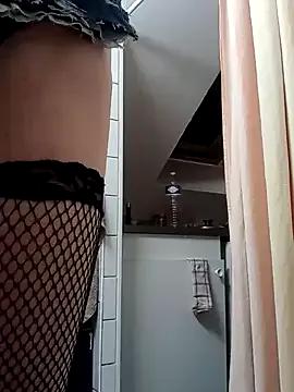 JOHANNA9MOI02 on StripChat