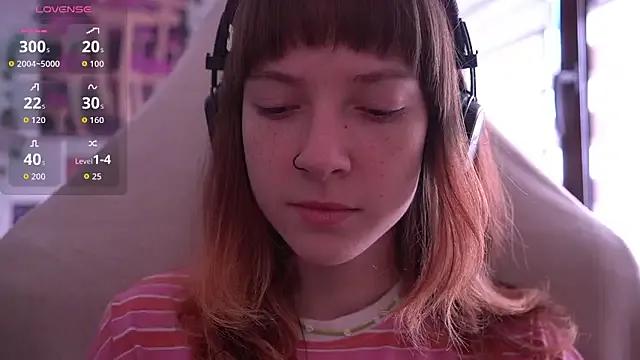 Freechat juliapie on StripChat