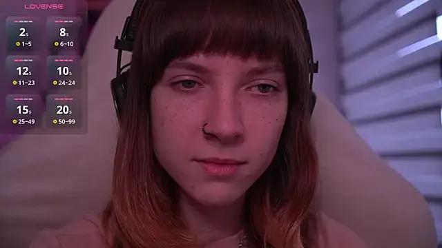 Freechat juliapie on StripChat