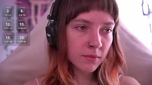 Freechat juliapie on StripChat