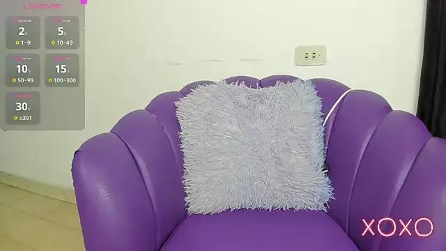 StripChat Kala_Alia is Freechat Kala_Alia — show boobs and suck dildo