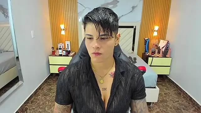 Freechat KAROLLJONES1 on StripChat