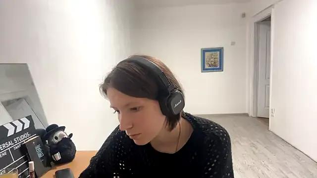 Freechat KindraScullion on StripChat