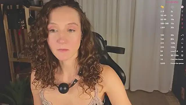 Freechat laracroftmansion on StripChat