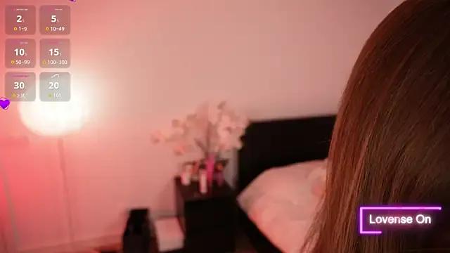 Freechat Lilly_Colins on StripChat