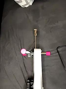 Linalicious on StripChat