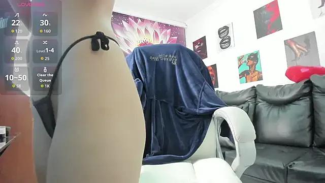 Freechat lycoris_19 on StripChat