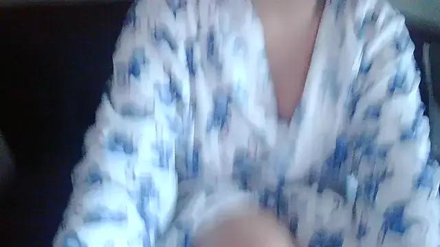 Freechat magical_mia on StripChat