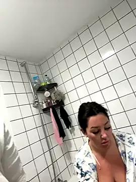 Freechat magical_mia on StripChat