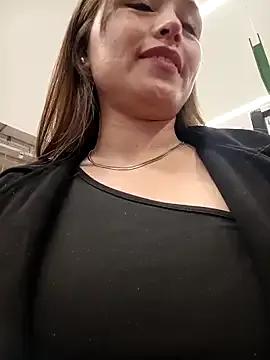 marena_saenz on StripChat