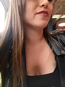 marena_saenz on StripChat