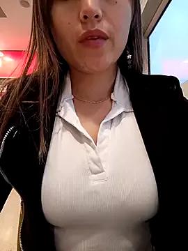 marena_saenz on StripChat