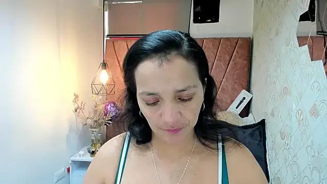 Freechat MarilynMiilf_ on StripChat