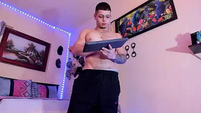 Freechat Matt_your_master_ on StripChat